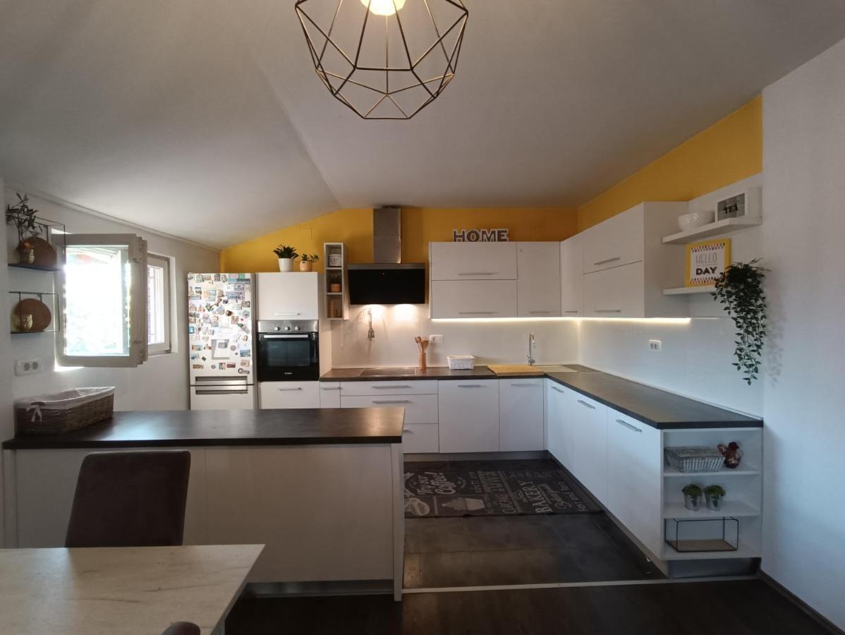 Apartman Brigita Apartment Biograd Na Moru Exterior foto