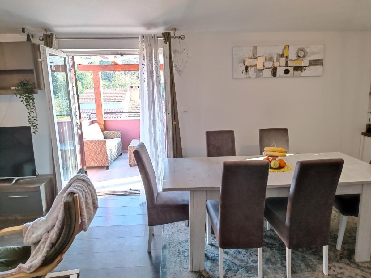 Apartman Brigita Apartment Biograd Na Moru Exterior foto